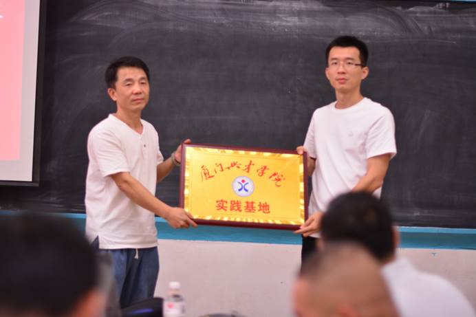 说明: C:\Users\Administrator\Desktop\新建文件夹 (2)\DSC_0039.JPG